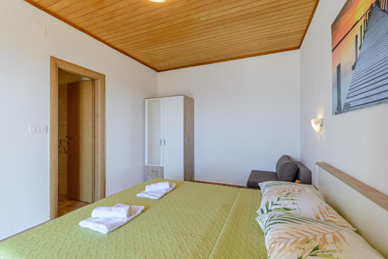 Rooms Sani Brela Esterno foto